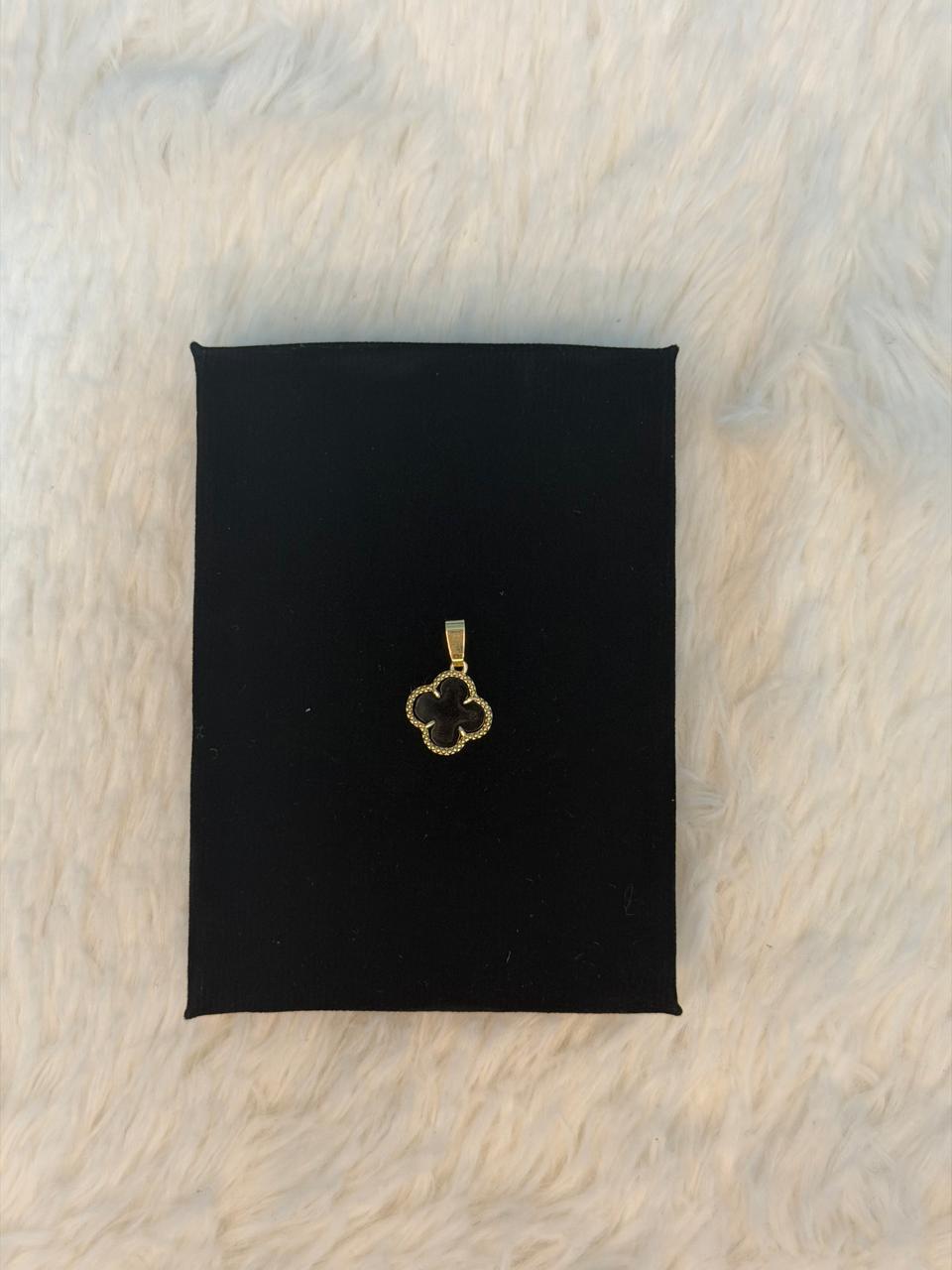 Dije Van Cleef Negro Pequeño